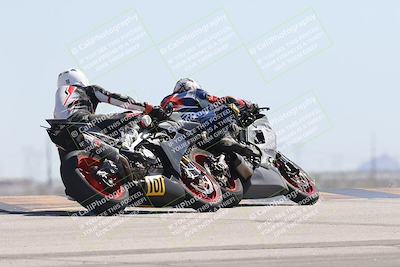 media/Oct-04-2025-CVMA (Sat) [[408bcdd6e4]]/Race 7- Formula 40 MW and LW/